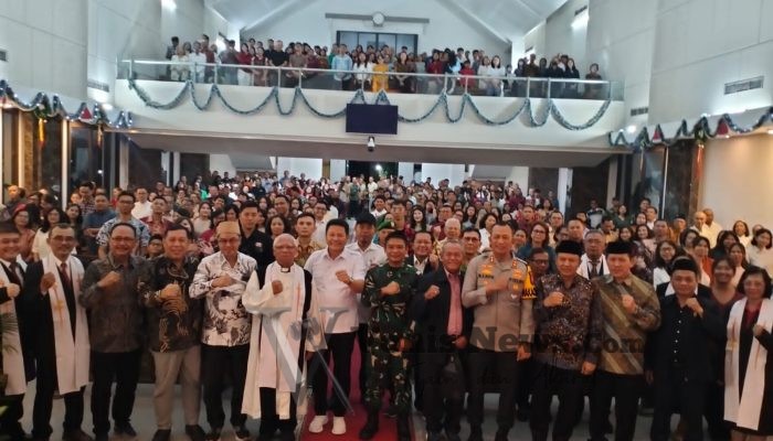Rasa Aman di Malam Natal, Bupati Sidoarjo bersama Forkopimda Sidoarjo Kunjungi Gereja