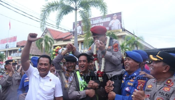 Apel Pisah Sambut Kapolresta Banyuwangi Penuh Haru, Kombes Pol Rama Samtama Putra Pamit Menuju Polda Papua