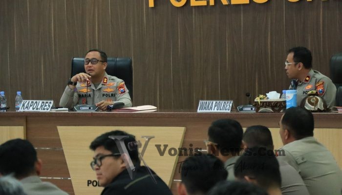 Kapolres Gresik Pimpin Commander Wish, Tegaskan Polri Presisi dan Pelayanan Humanis