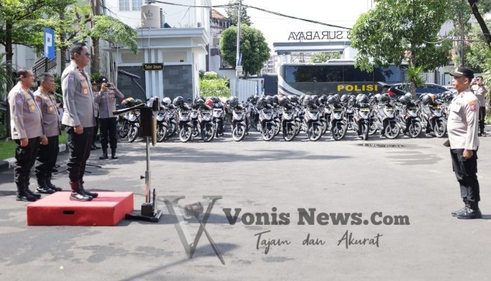 Humanis dan Tegas, Brigjen Rudy Tinjau Personel Bhabinkamtibmas di Mapolrestabes Surabaya