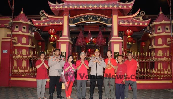 Pastikan Imlek Aman, Kapolres Gresik Tinjau Langsung Pengamanan di Klenteng Kim Hin Kiong
