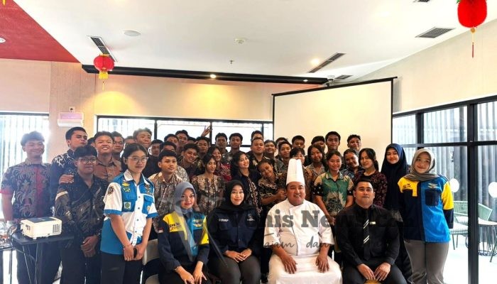 Hotel Quest Vibe Dewi Sri Bali Gelar Pelatihan Table Manner untuk Bekali Siswa SMK Masuki Dunia Kerja