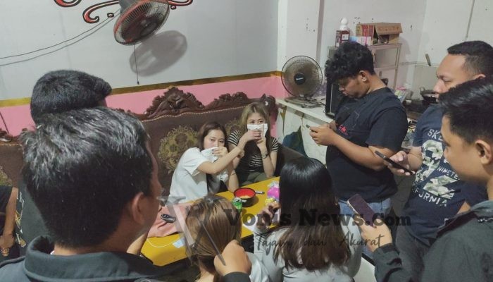 Respons Cepat Aduan “Cak Rama”, Polres Gresik Gerebek Karaoke di Cerme dan Sita 93 Botol Miras