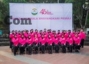 Kemala Bhayangkari Jatim Benahi Taman Bungkul dan Gaungkan Gerakan Penghijauan 2026