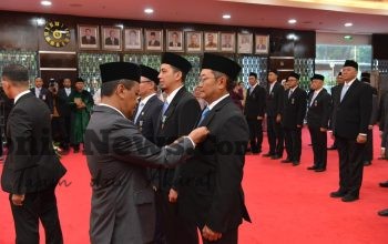 Momen Hari Buruh, 8 Insan PLN Terima Tanda Kehormatan dari Presiden RI