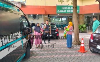 Kapolres Gresik Tegaskan Komitmen Pelayanan, Ambulans Gratis Sidokkes Antar Pasien Radioterapi Pulang ke Duduksampeyan