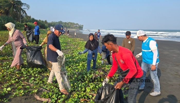 PLN Icon Plus Hadirkan Iconnectivity for Green untuk Lestarikan Pesisir Pangandaran