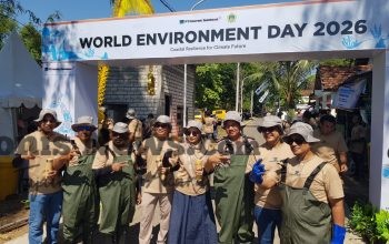 Peringati Hari Lingkungan Hidup Sedunia 2026, Polres Gresik Bersama PT Freeport Indonesia Gelar Aksi Bersih Pantai di Bungah
