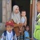 Satlantas Polres Gresik Antar Pulang Siswa SD yang Tersesat, Orang Tua Lega Berkat Respons Cepat Polisi