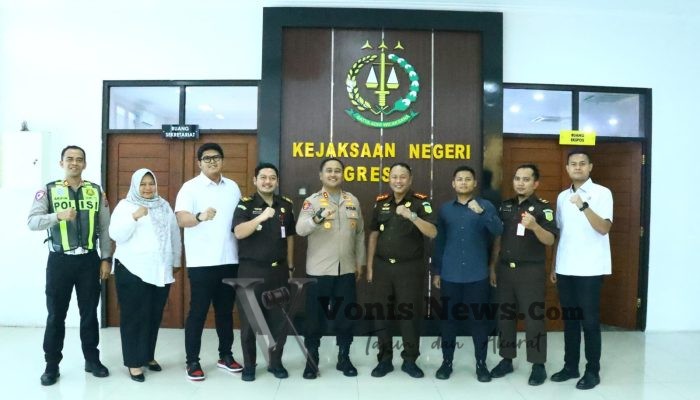 Kapolres Gresik Silaturahmi ke Kejari, Perkuat Sinergi Penegakan Hukum dan Koordinasi Antarpenegak Hukum