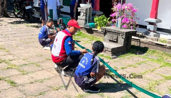 Operasi Kekeringan 2026, PMI Buleleng Salurkan 30.000 Liter Air Bersih untuk 942 Warga Terdampak