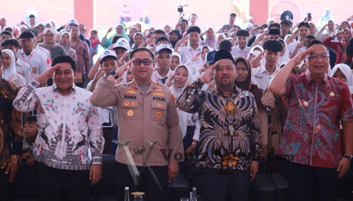 Kapolres Gresik AKBP Ramadhan Nasution Tegaskan Komitmen Polri Dukung Pendidikan Berkualitas di Pembukaan MPLS Sekolah Rakyat