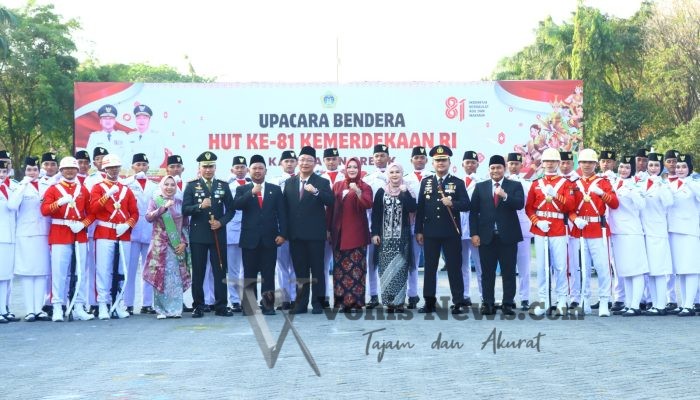 Kapolres Gresik Pimpin Upacara Penurunan Bendera HUT ke-81 RI, Berlangsung Khidmat dan Lancar