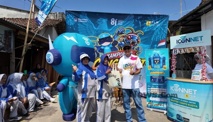 Semarak Kemerdekaan di Kampoeng Cenggeret Malang, ICONNET Jatim Perkuat Kedekatan dengan Masyarakat