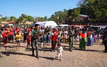 Bangkitkan Semangat Anak Korban Gempa, Kapendam IX/Udayana Dampingi Trauma Healing di Manggarai