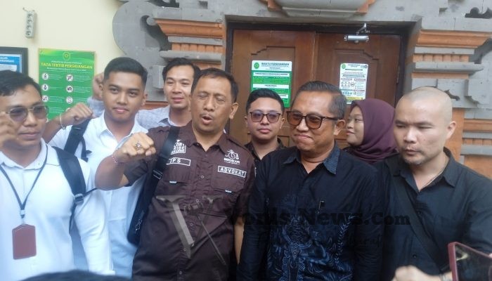 Pasek Puji Nyali Hakim Bebaskan  Made Daging