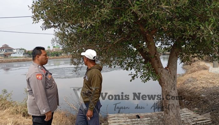 Polsek Duduksampeyan Cek Tambak Ikan di Desa Kemudi, Dukung Ketahanan Pangan Nasional